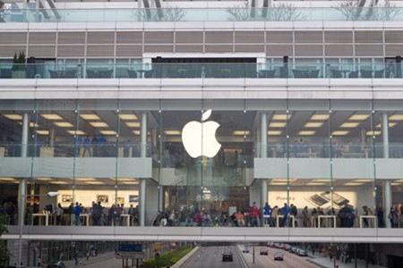 傳明年新iPhone 用5.8吋弧面玻璃 