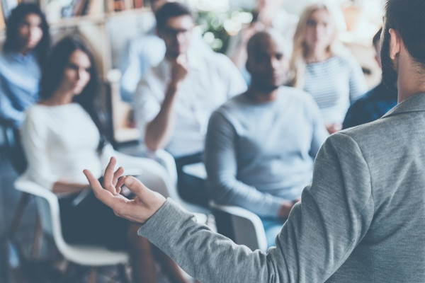 【專業形象培訓】純作「Lunch and Learn」效果更到位？