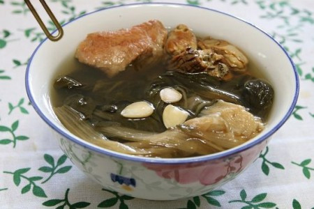 最適合秋天的湯水：南北杏蠔豉菜乾湯