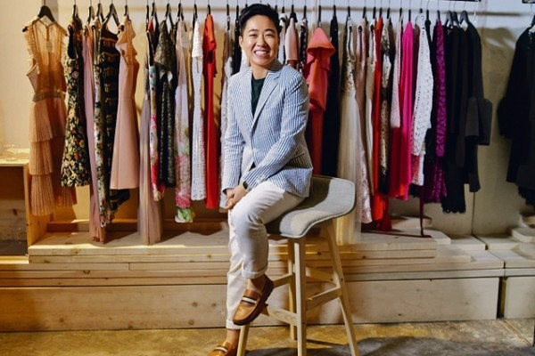 兩80後女生 創時裝租借服務