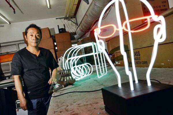 3D霓虹燈+動態 資深師傅盼「光多一次」