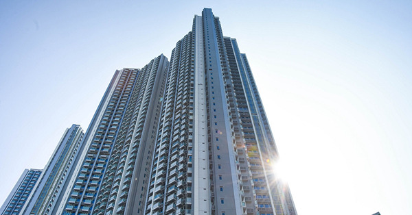 樓市出現「平行時空」，如何掌握置業良機