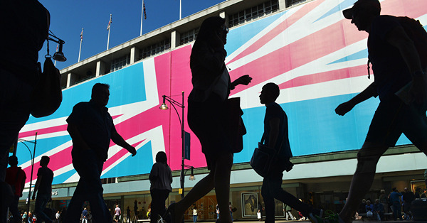 英女王與殖民主義