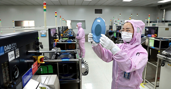 美「卡脖」反成助力，中國認清產業方向