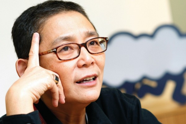 俞琤辭任商台，誰領叱咤？