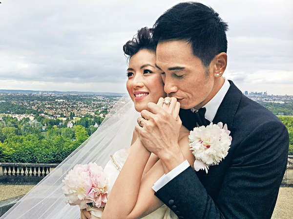 陳豪應在大海暢泳！