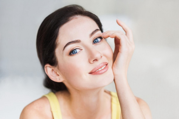 【養生小tips】 按摩耳朵按摩臉  全身暖笠笠