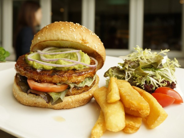 以「潮流」推動環保