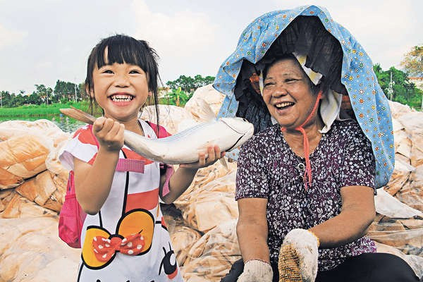 探漁民觀魚塘 學懂愛護本土生態