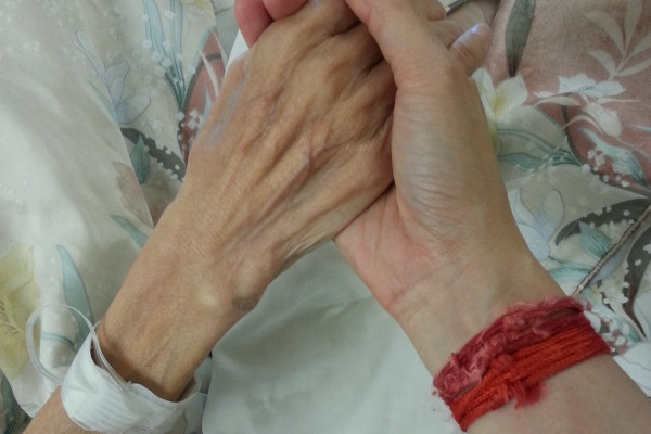 是她....一直支持我走下去!