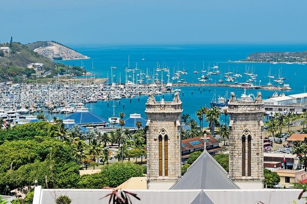 最接近天堂的南太平洋島嶼  $10000暢遊新喀里多尼亞