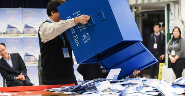 誰在乎民主派參選不參選？
