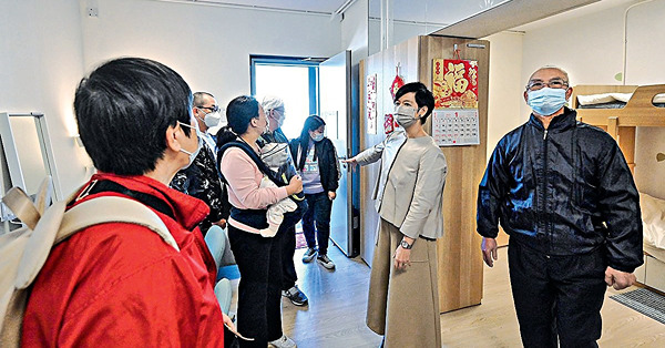 過渡性房屋又是官僚風格