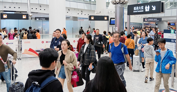 成本貴無創意，推港人北上