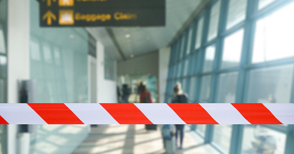 通關要等待「綠燈」