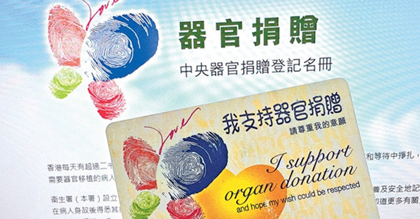 特首火起，司長降溫