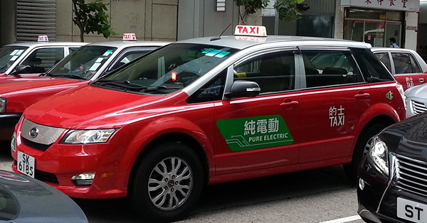 網約車事在必行，的士業全面下風