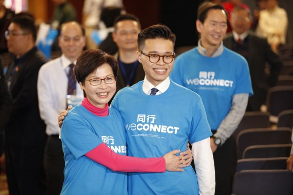 【特首選戰】參選太突然 大仔先反對後支持 林鄭感動「攬仔」