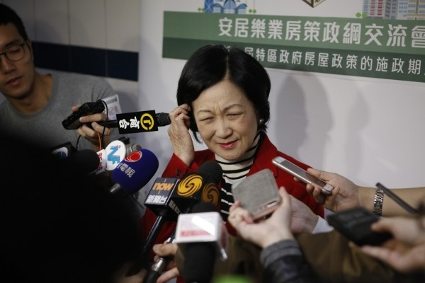 【特首選戰】高教界擬分批提名曾俊華胡官 葉劉被撇下