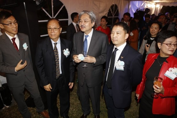 【特首選戰】「民主300+」料98%選委投曾俊華 林鄭今會民建聯