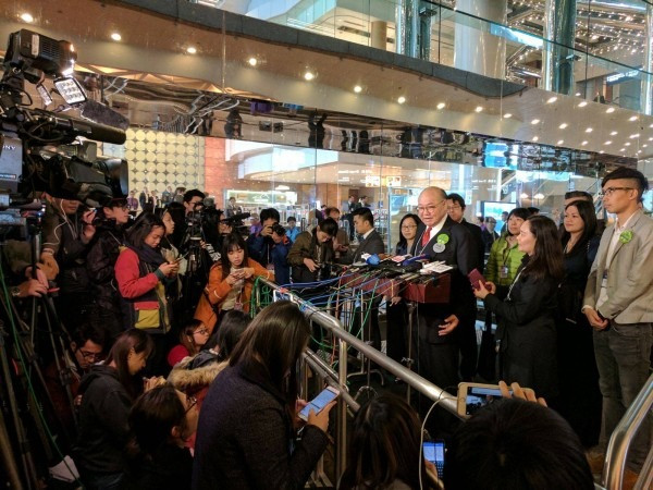 【特首選戰】決戰日－胡國興落選 寄語林鄭放下成見 年輕人在陽光之下為理想堅持