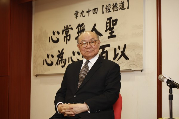 【特首選戰】胡官:中央對特首要求合理 林鄭拒演繹張德江說法