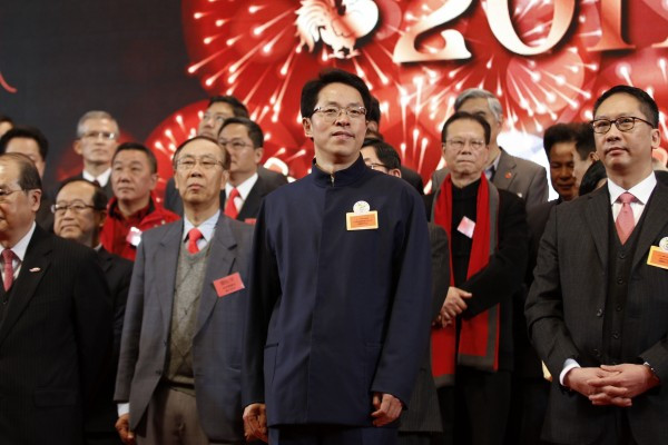 曉明回京臨別三句訴心聲 中聯辦交畀志民兄
