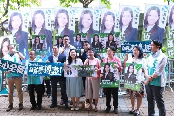 「獨立」候選人成暗湧，民主黨重奪東華有難度