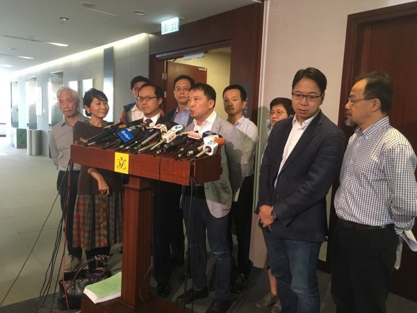 內會立立亂 阿Paul耍功守道 象哥甦醒了