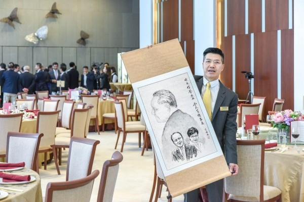 王志民去立會食飯加逛逛 就係唔So咖喱飯 