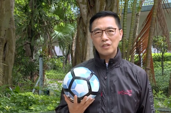 DSE放榜唔使驚 司局長喺大廳！