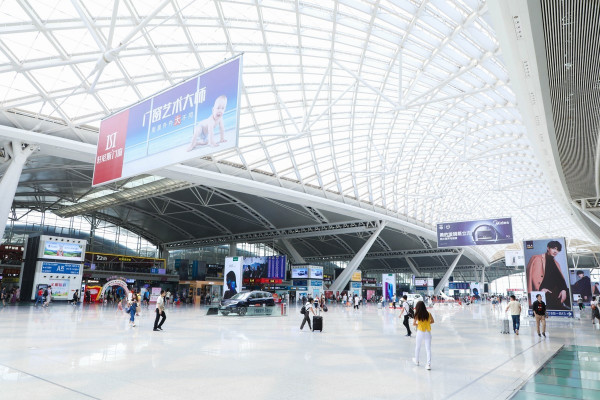 廣州南站有神秘蟲蟲 原來站內冇救護員