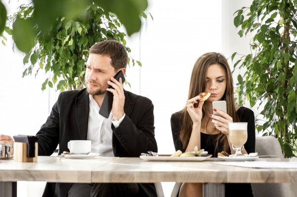 物以類聚，人以錢分