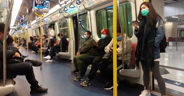 香港疫情需要在兩會前受控