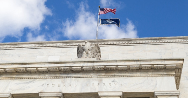 鮑威爾連任，美國不會加息