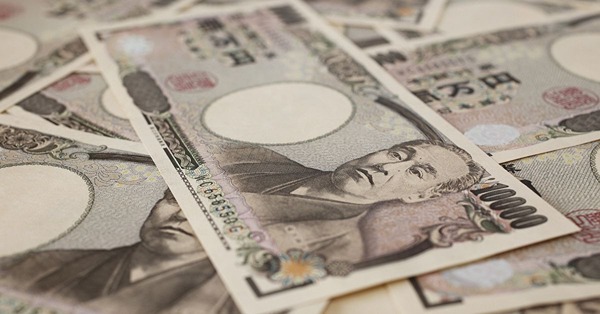 一個投資策略：借日圓買美債