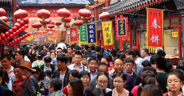 【FOCUS】疫情復燃累消費復甦，國人錢包仍比「金手指」