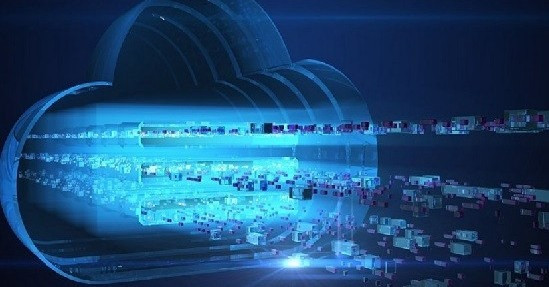 【FOCUS】巨擘逐鹿　鬥到「雲」上