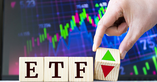 聽話！買ETF
