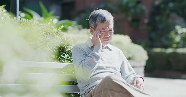 老男人忌變「老是佛」