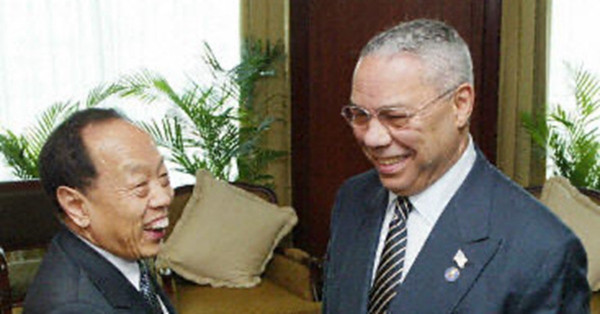 不講假、講半真