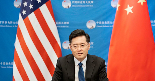 中國新外長上任的首十天