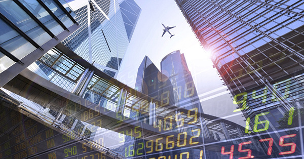 股市看經濟，港股相對貴