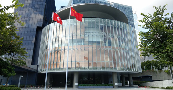 議員應走出舒適圈 