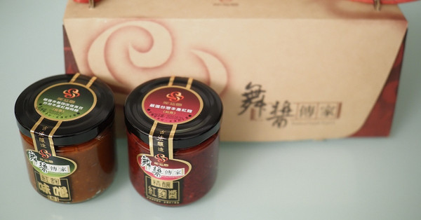 伴手禮不一定是鳳梨酥，老字號古法醬料更實用