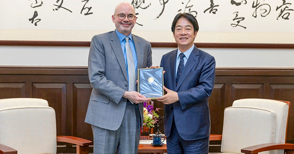 綠營進一步玩火，美國不一定馳援