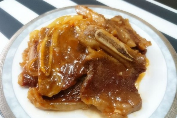 西汁牛仔骨