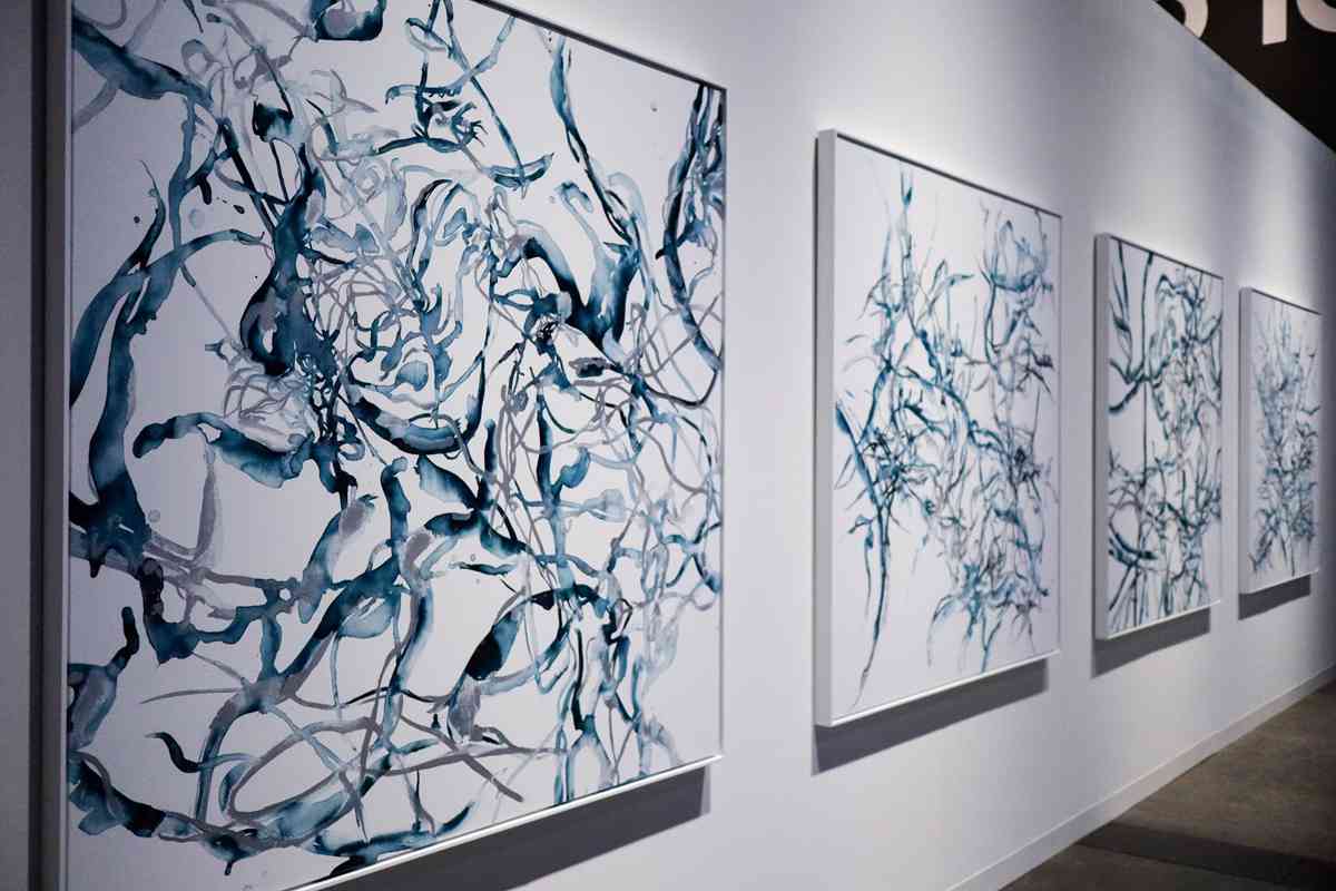 Art Basel 2026精選:ZORO 10數碼與人類的連結、江記現場砸碎作品直擊價格與價值的矛盾 Art Basel 2026精選:ZORO 10數碼與人類的連結、江記現場砸碎作品直擊價格與價值的矛盾