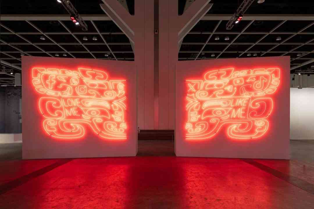 Art Basel 2026精選:ZORO 10數碼與人類的連結、江記現場砸碎作品直擊價格與價值的矛盾 Art Basel 2026精選:ZORO 10數碼與人類的連結、江記現場砸碎作品直擊價格與價值的矛盾