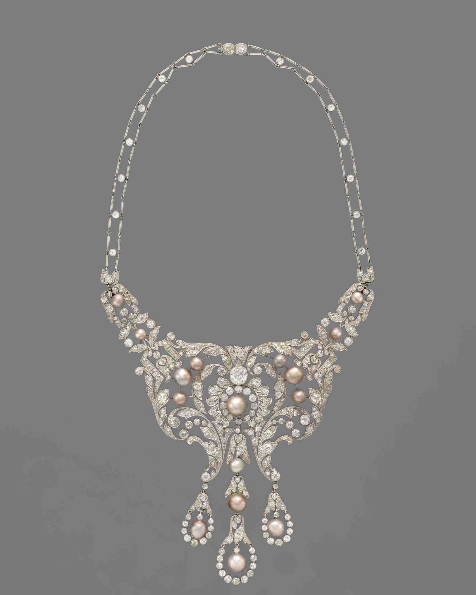 April Art Map：「全女班」《冬天物語》、珠寶展覽「琳瑯&mdash;&mdash;紐約大都會藝術博物館世界珠寶珍藏」、個展《因父及子》